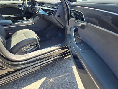 2025 Audi A8 L 55 TFSI quattro