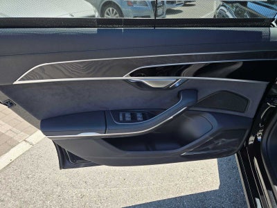 2025 Audi A8 L 55 TFSI quattro