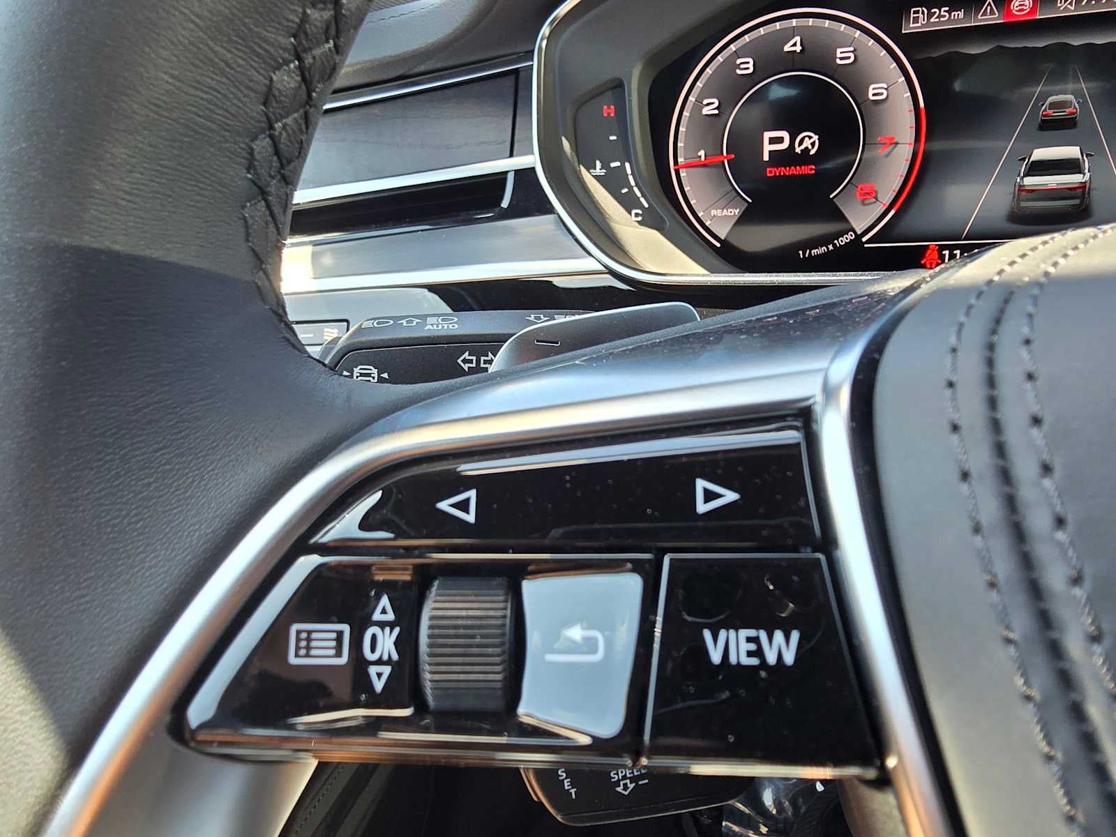 2025 Audi A8 L 55 TFSI quattro