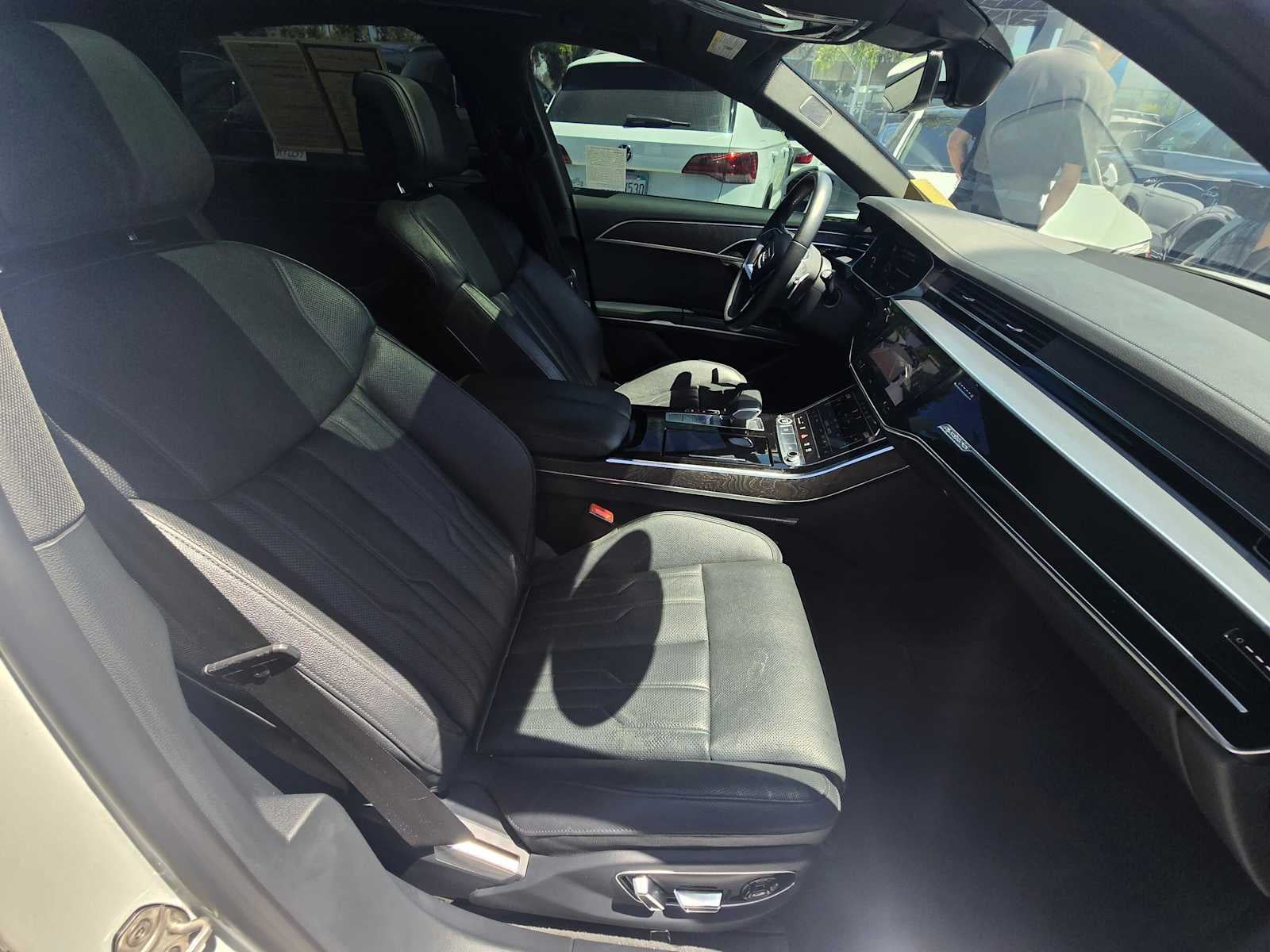 2022 Audi A8 L 55 TFSI quattro