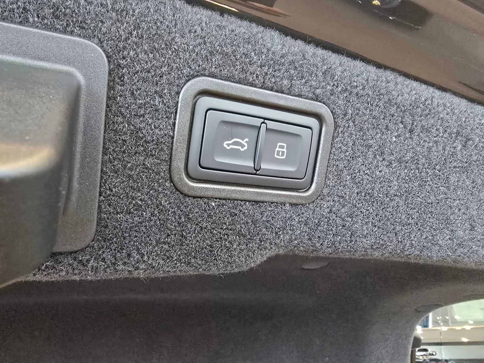 2025 Audi S8 4.0 TFSI