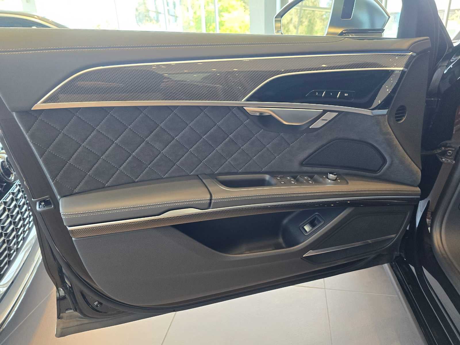 2025 Audi S8 4.0 TFSI
