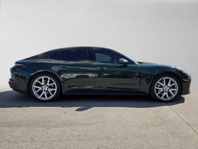 2026 Porsche Panamera RWD