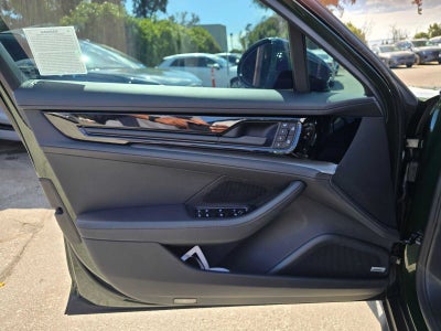 2026 Porsche Panamera RWD