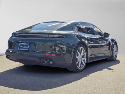 2026 Porsche Panamera RWD