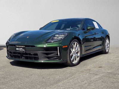 2026 Porsche Panamera RWD