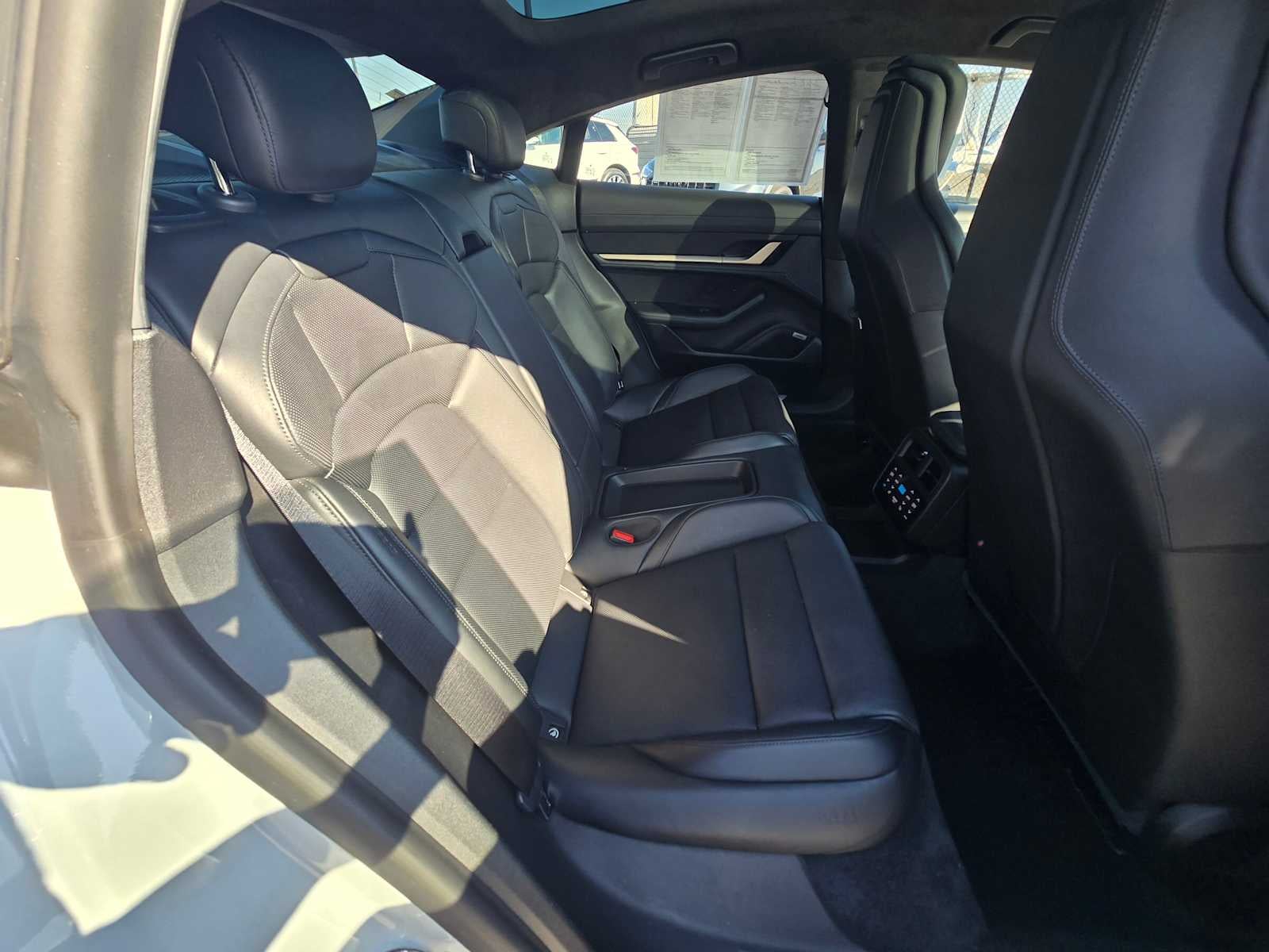 2020 Porsche Taycan Turbo