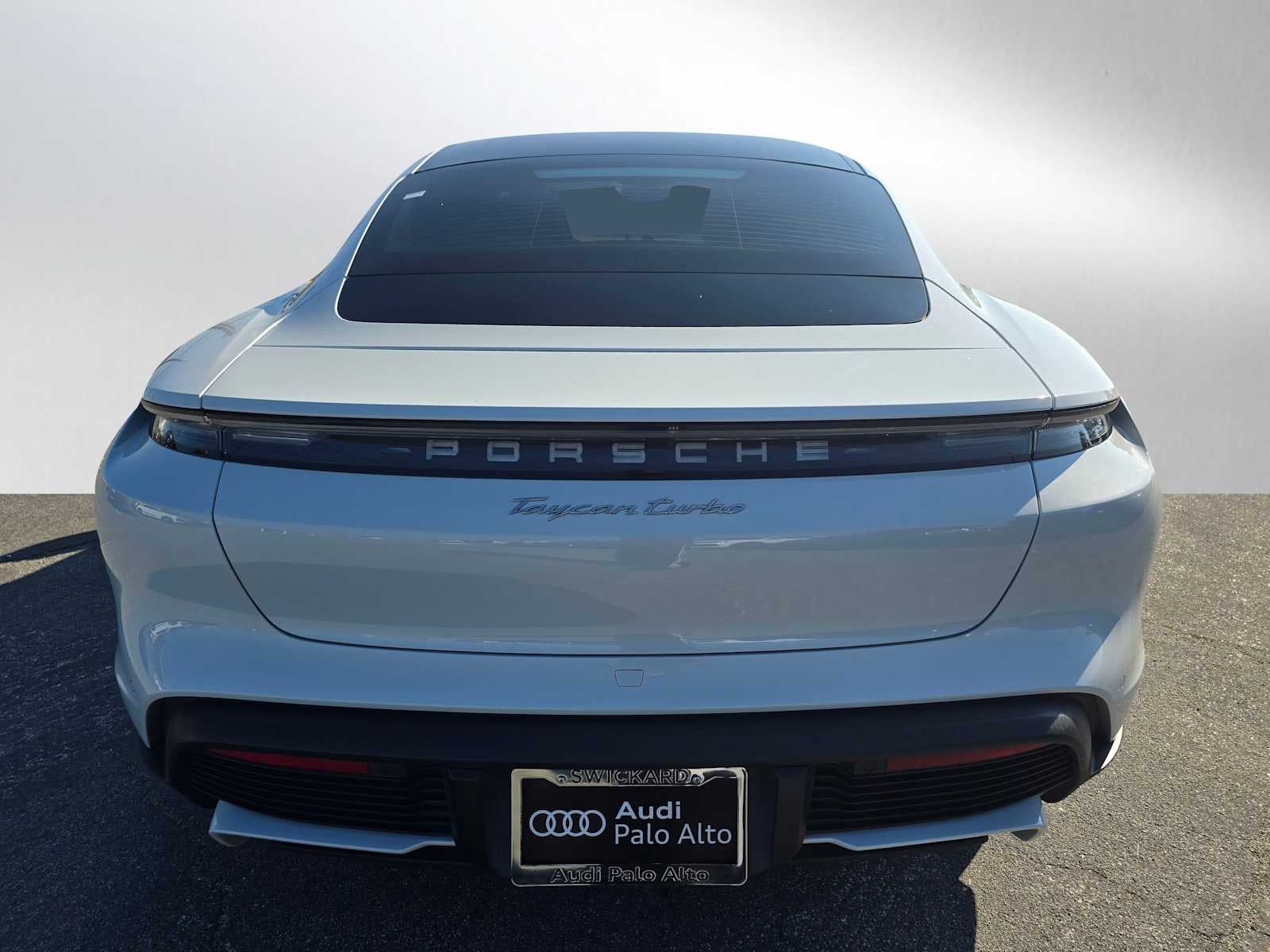 2020 Porsche Taycan Turbo