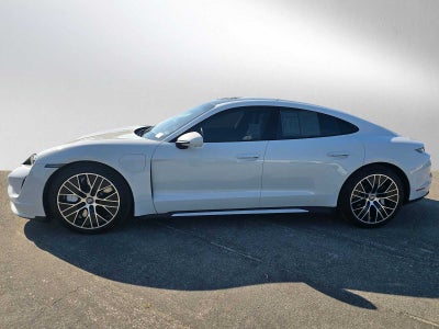 2020 Porsche Taycan Turbo