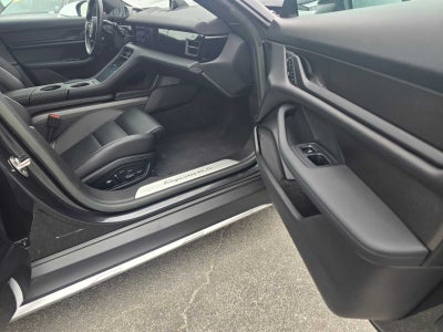 2024 Porsche Taycan 4S