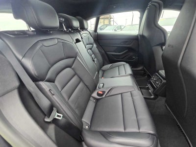 2024 Porsche Taycan 4S