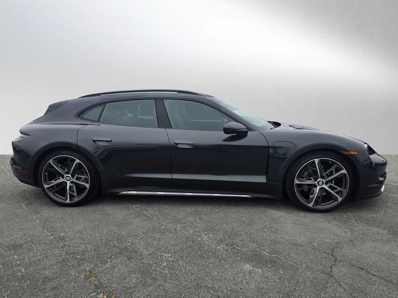 2024 Porsche Taycan 4S