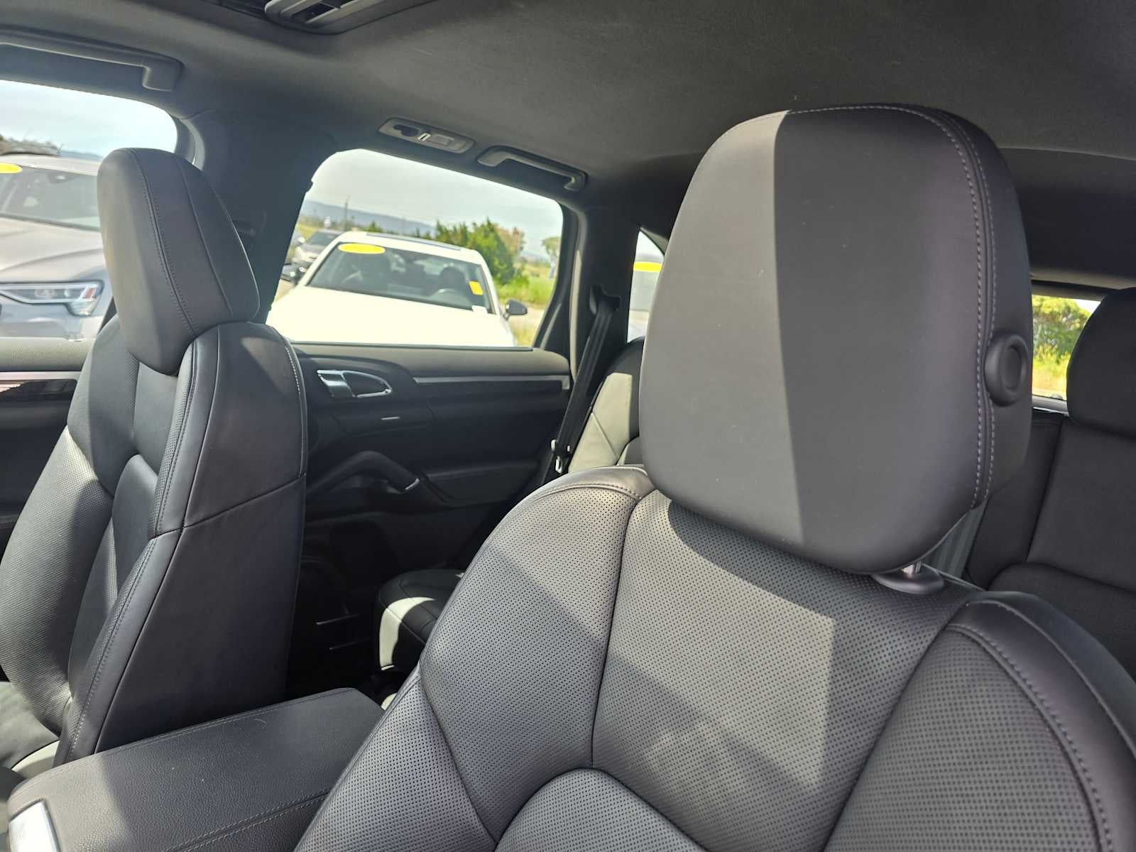 2014 Porsche Cayenne S