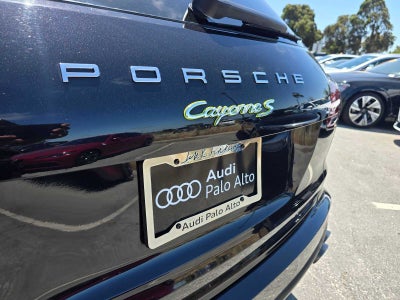 2016 Porsche Cayenne S E-Hybrid
