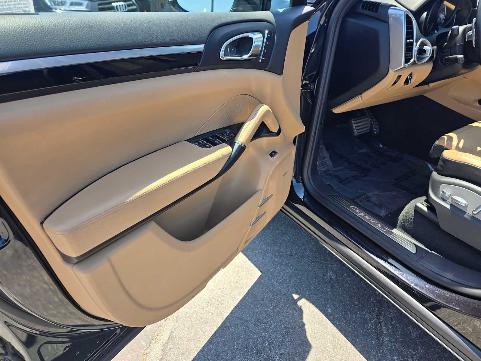 2016 Porsche Cayenne S E-Hybrid