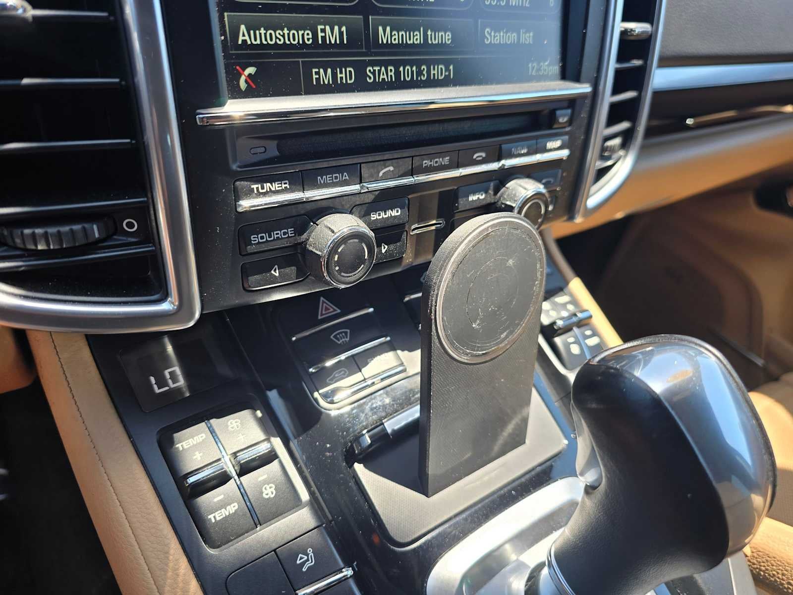 2016 Porsche Cayenne S E-Hybrid