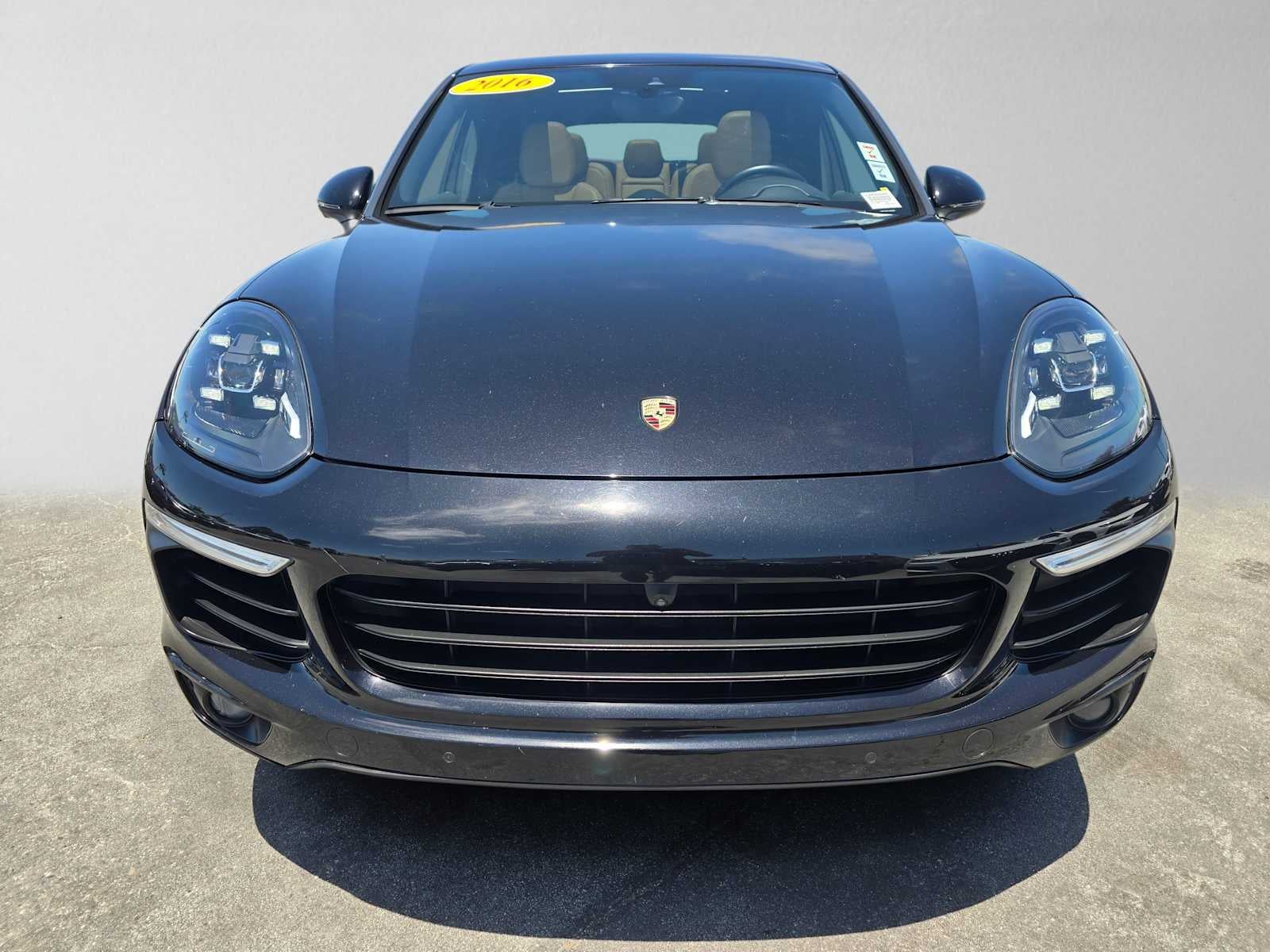 2016 Porsche Cayenne S E-Hybrid