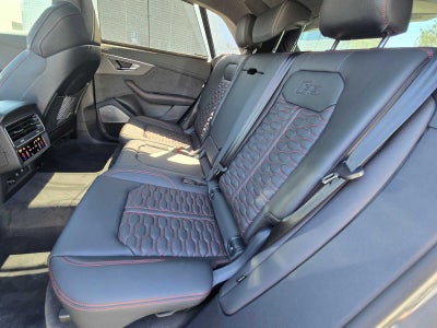 2025 Audi RS Q8 performance