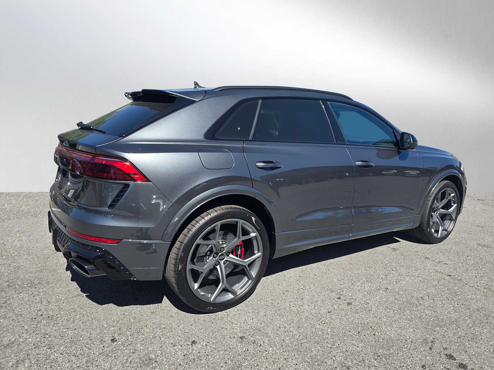 2025 Audi RS Q8 performance