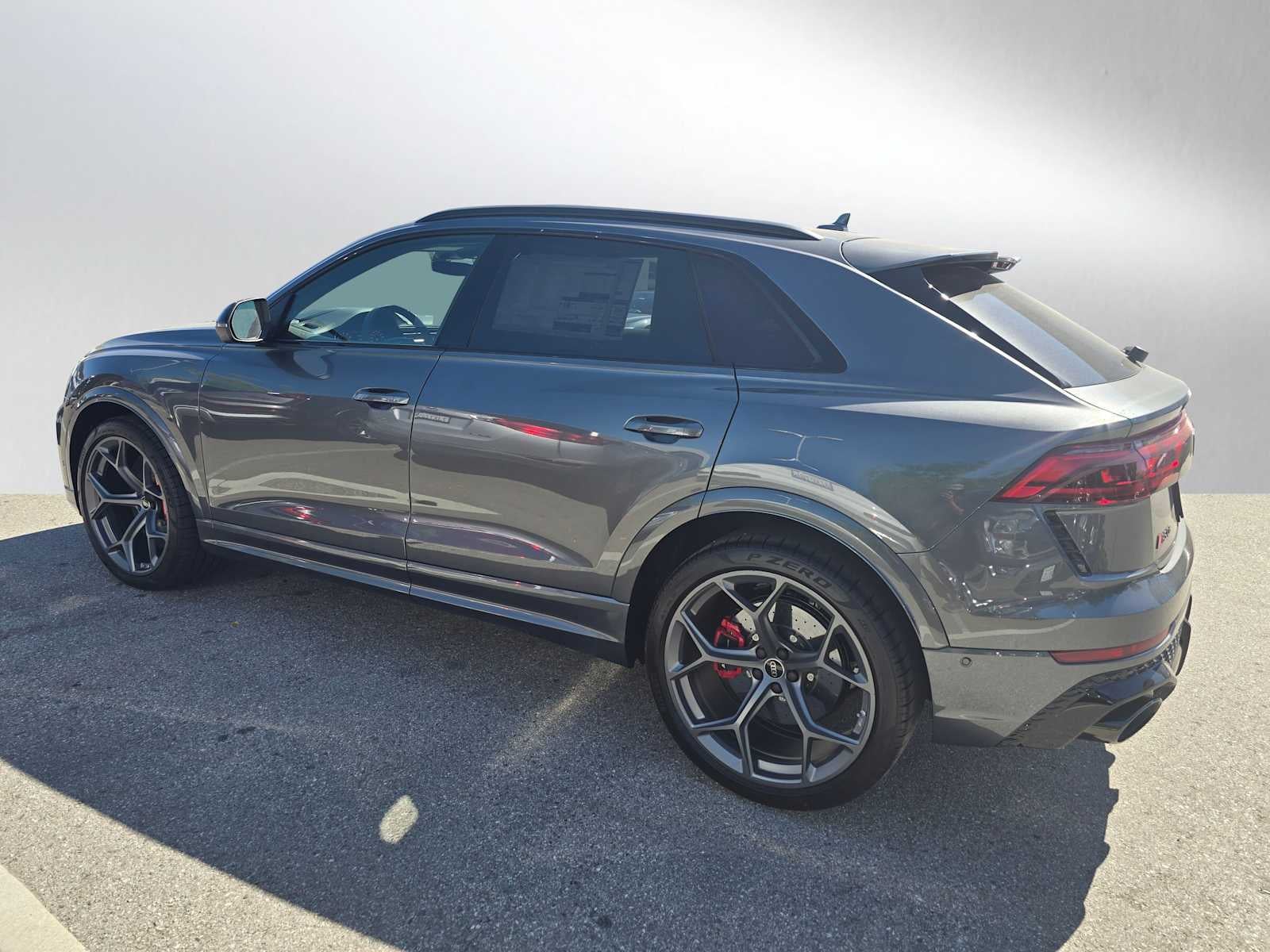 2025 Audi RS Q8 performance