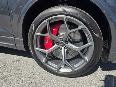 2025 Audi RS Q8 performance