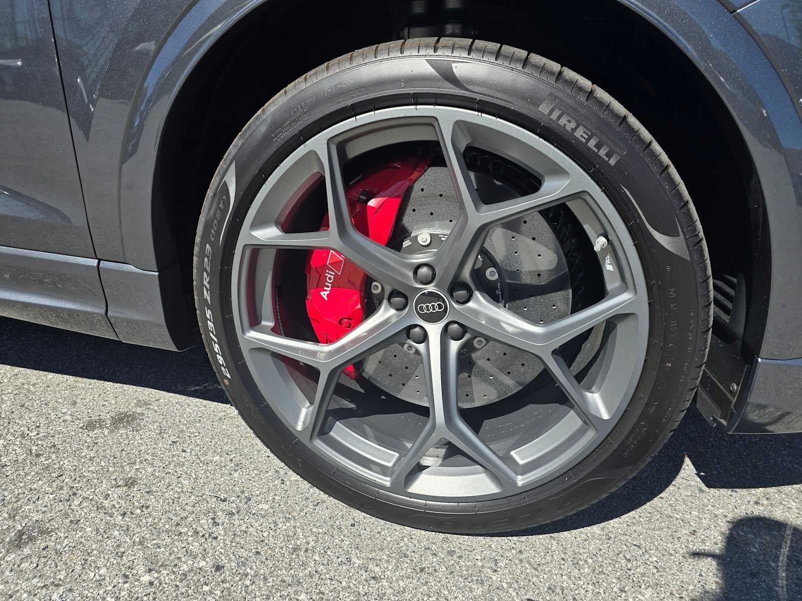 2025 Audi RS Q8 performance