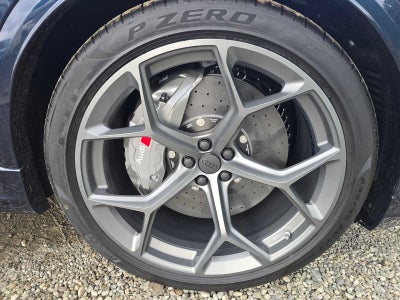 2026 Audi RS Q8 performance