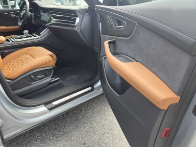 2025 Audi RS Q8 performance