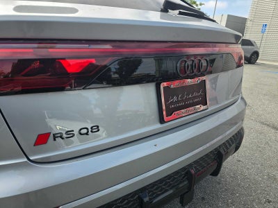 2025 Audi RS Q8 performance