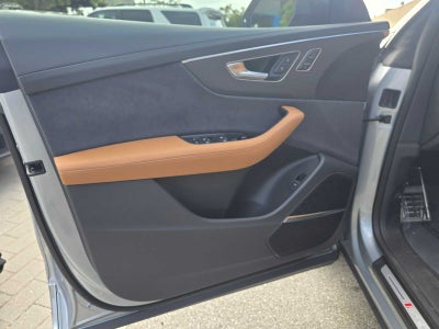 2025 Audi RS Q8 performance