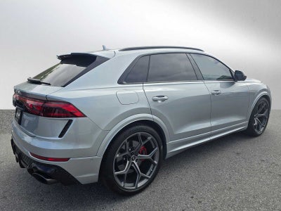 2025 Audi RS Q8 performance