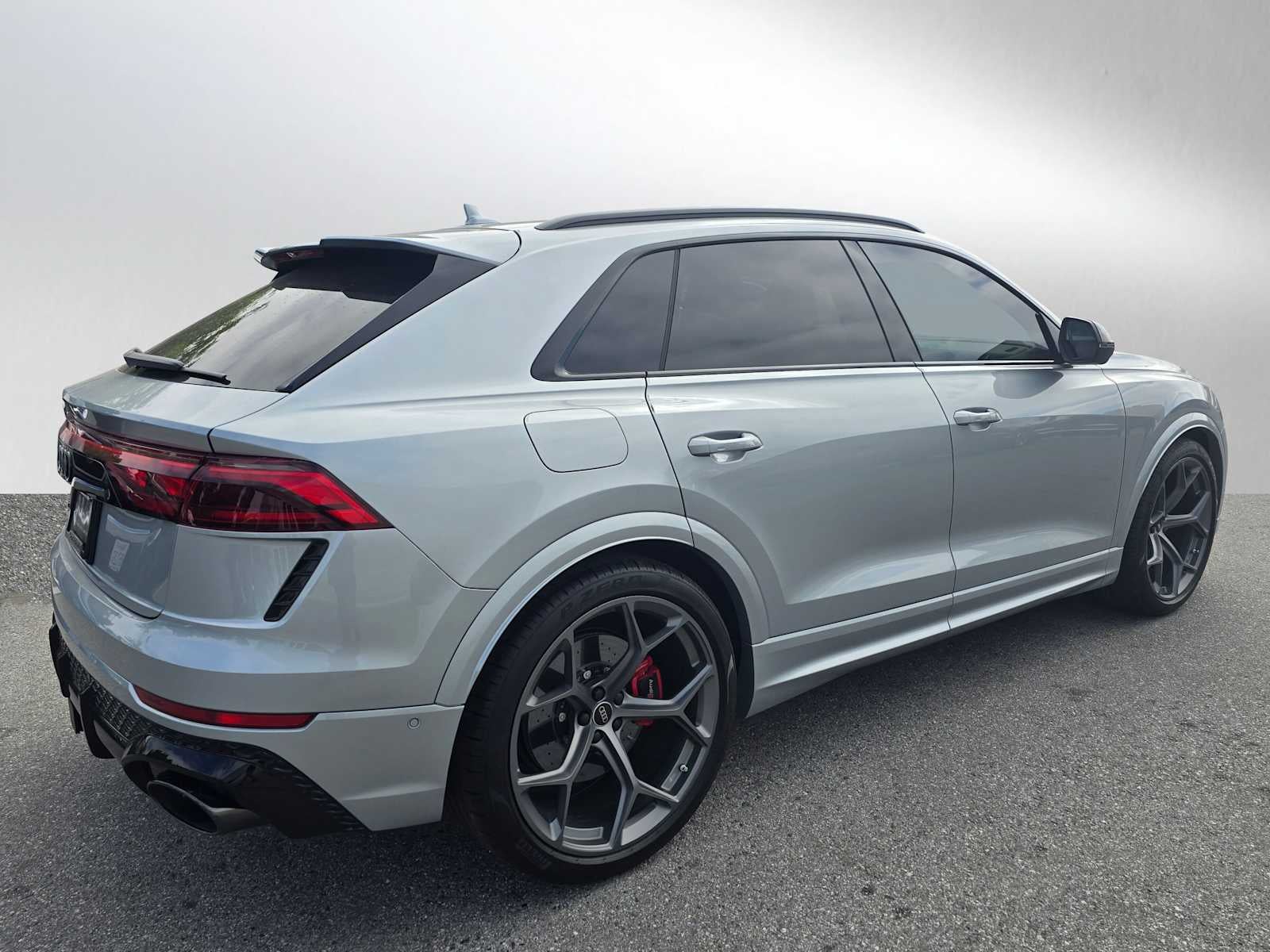 2025 Audi RS Q8 performance