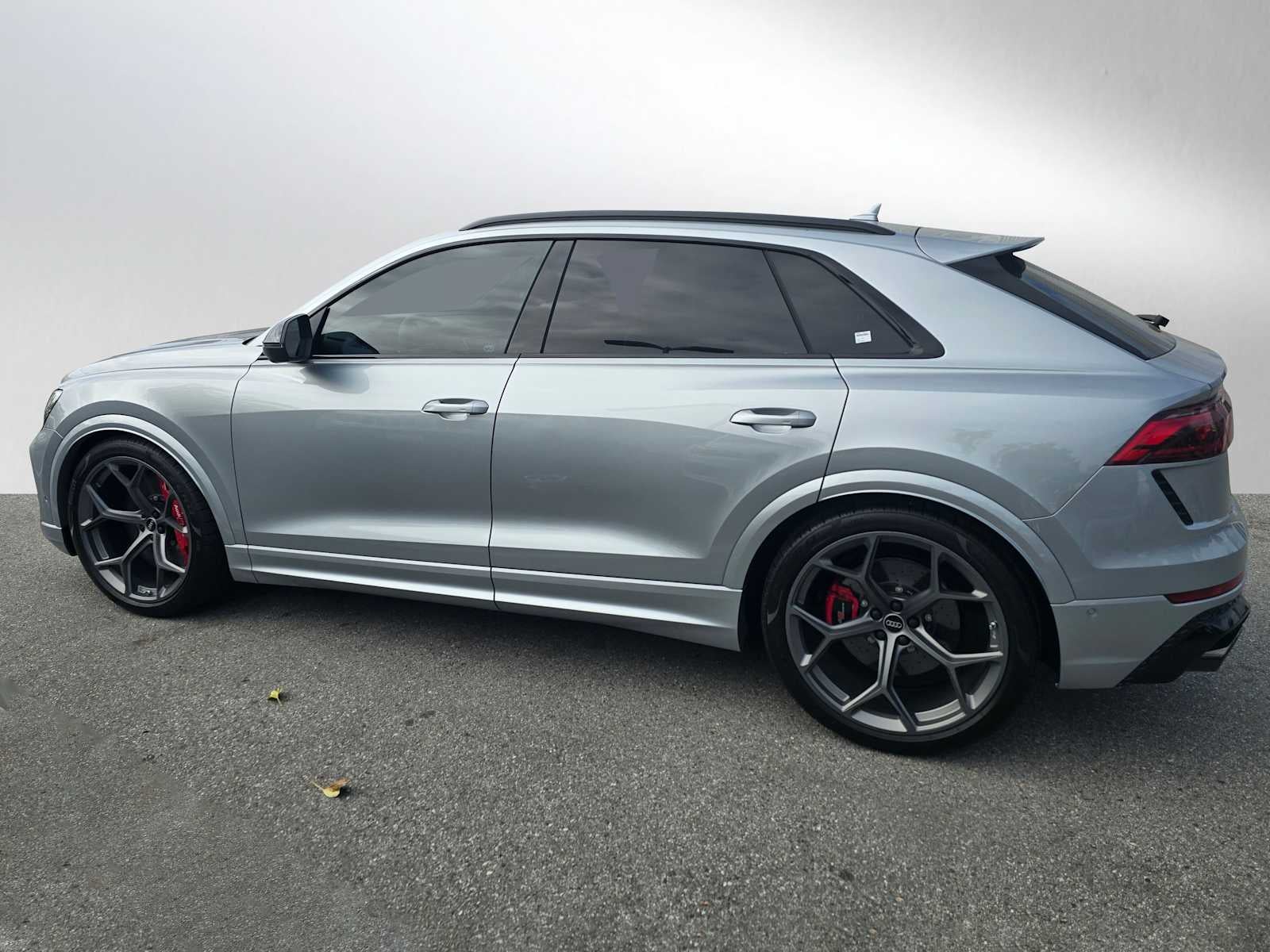 2025 Audi RS Q8 performance