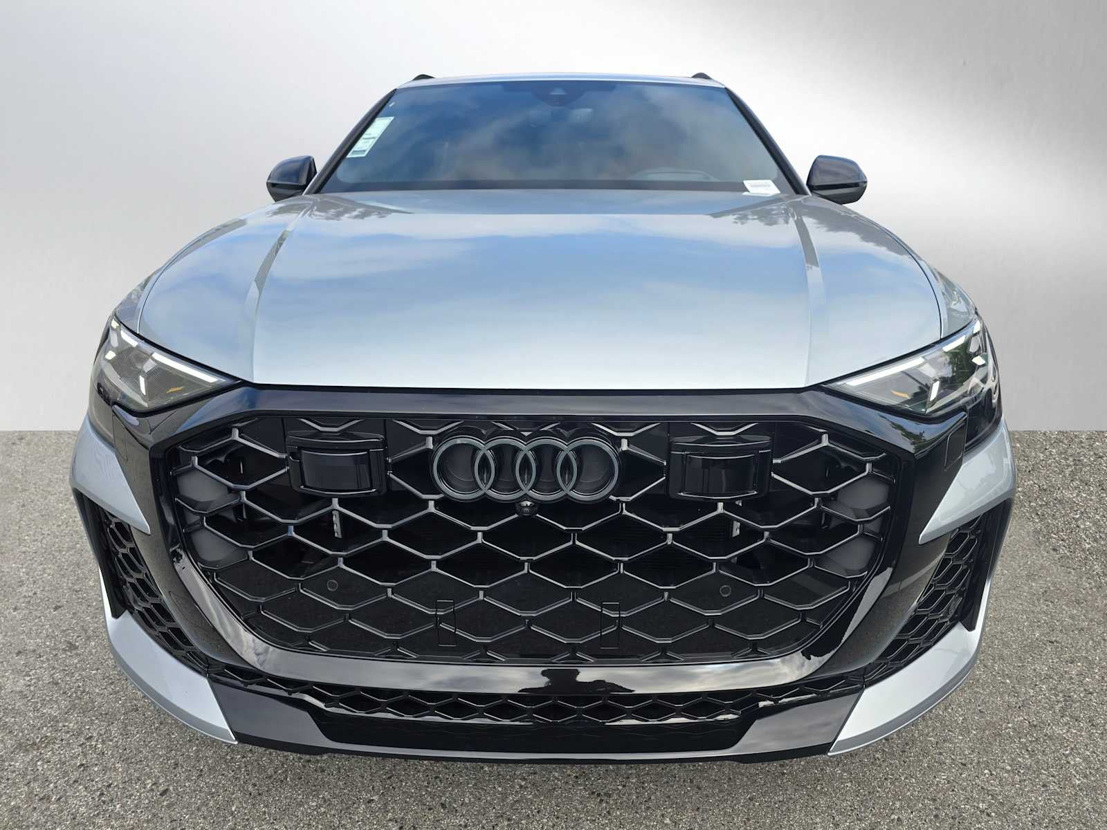 2025 Audi RS Q8 performance