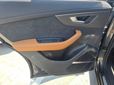 2025 Audi RS Q8 performance