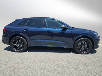 2025 Audi RS Q8 performance