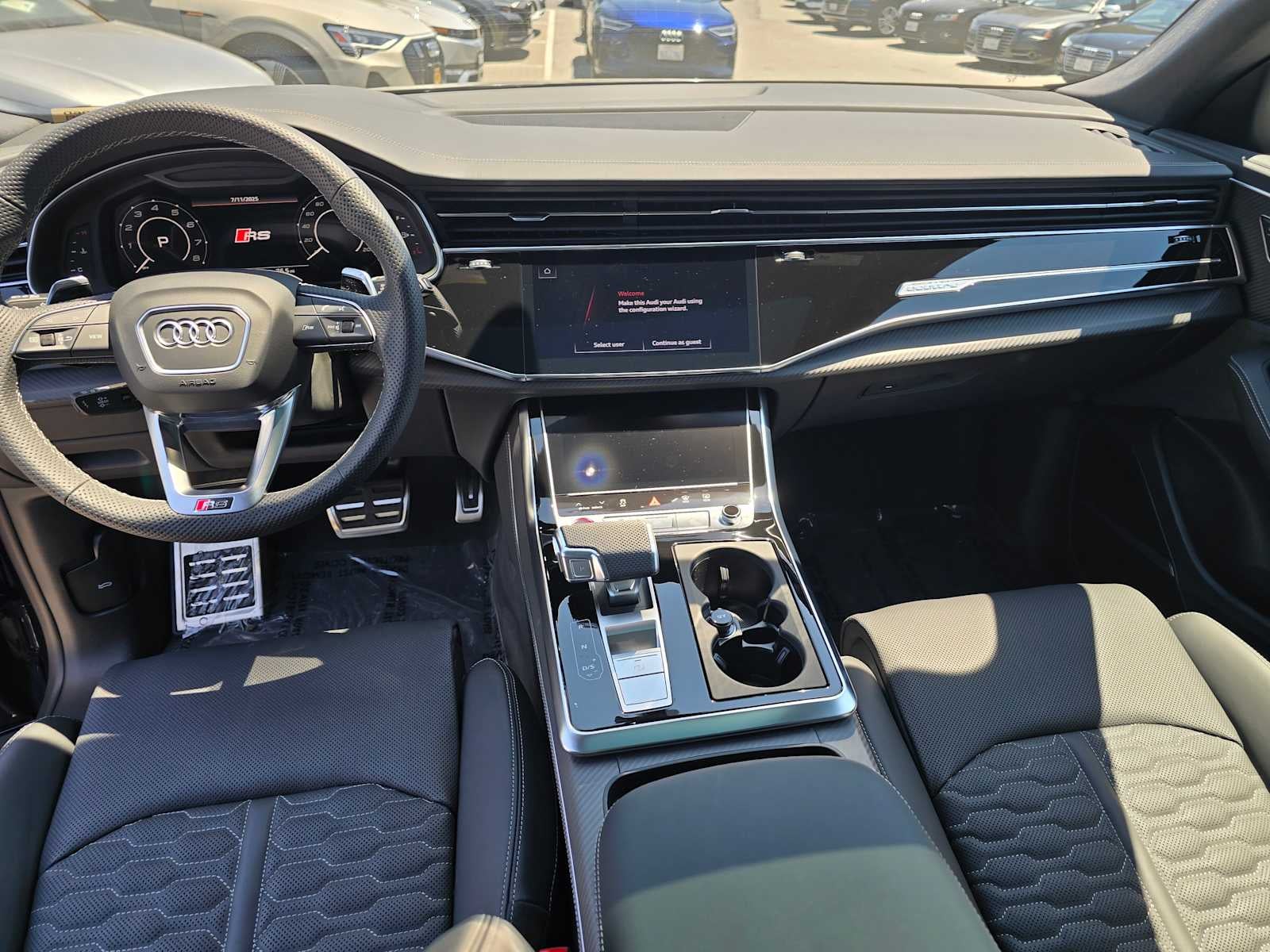 2025 Audi RS Q8 performance