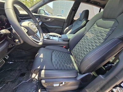 2025 Audi RS Q8 performance