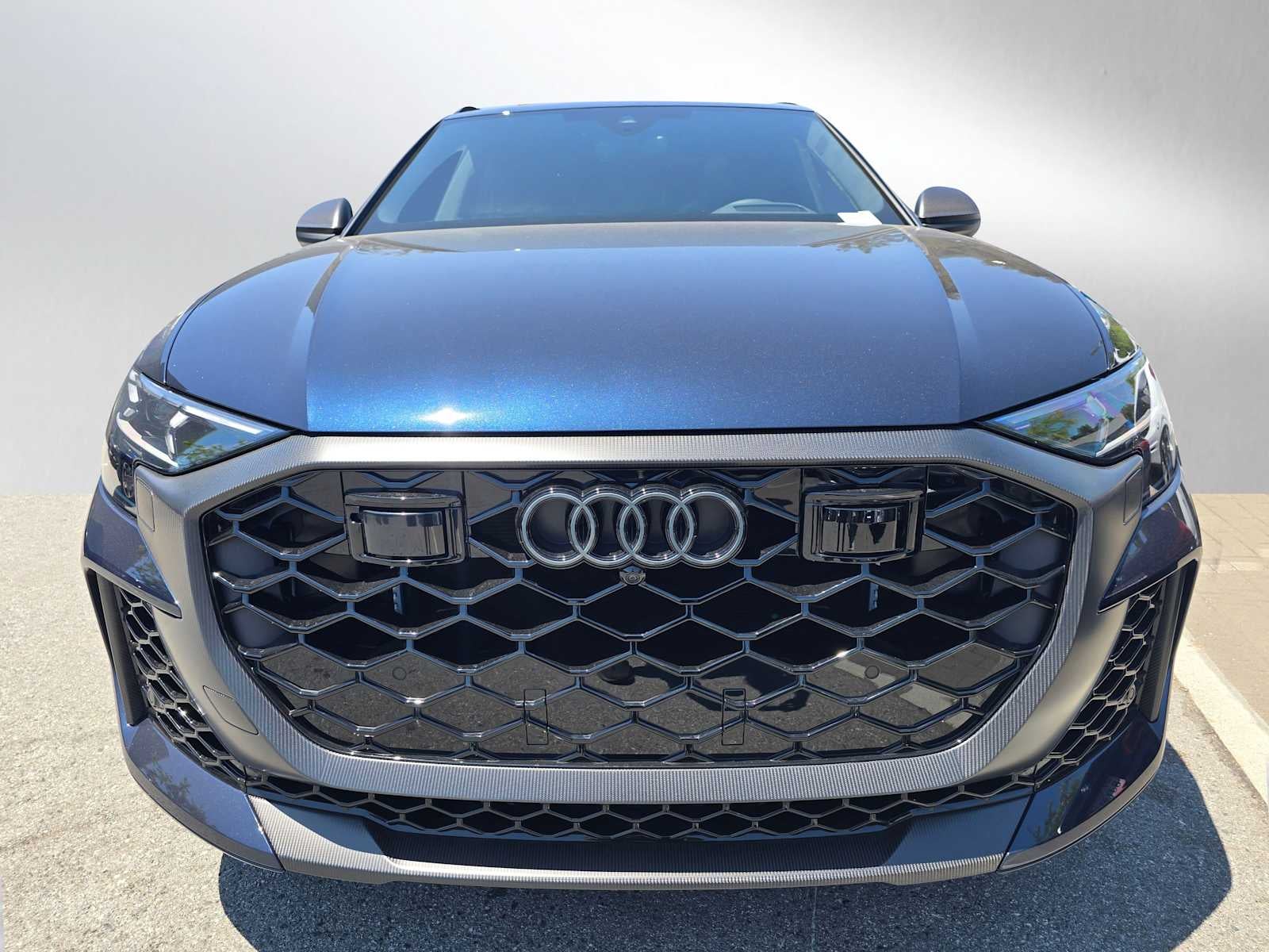 2025 Audi RS Q8 performance