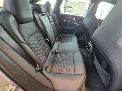 2025 Audi RS 6 Avant performance