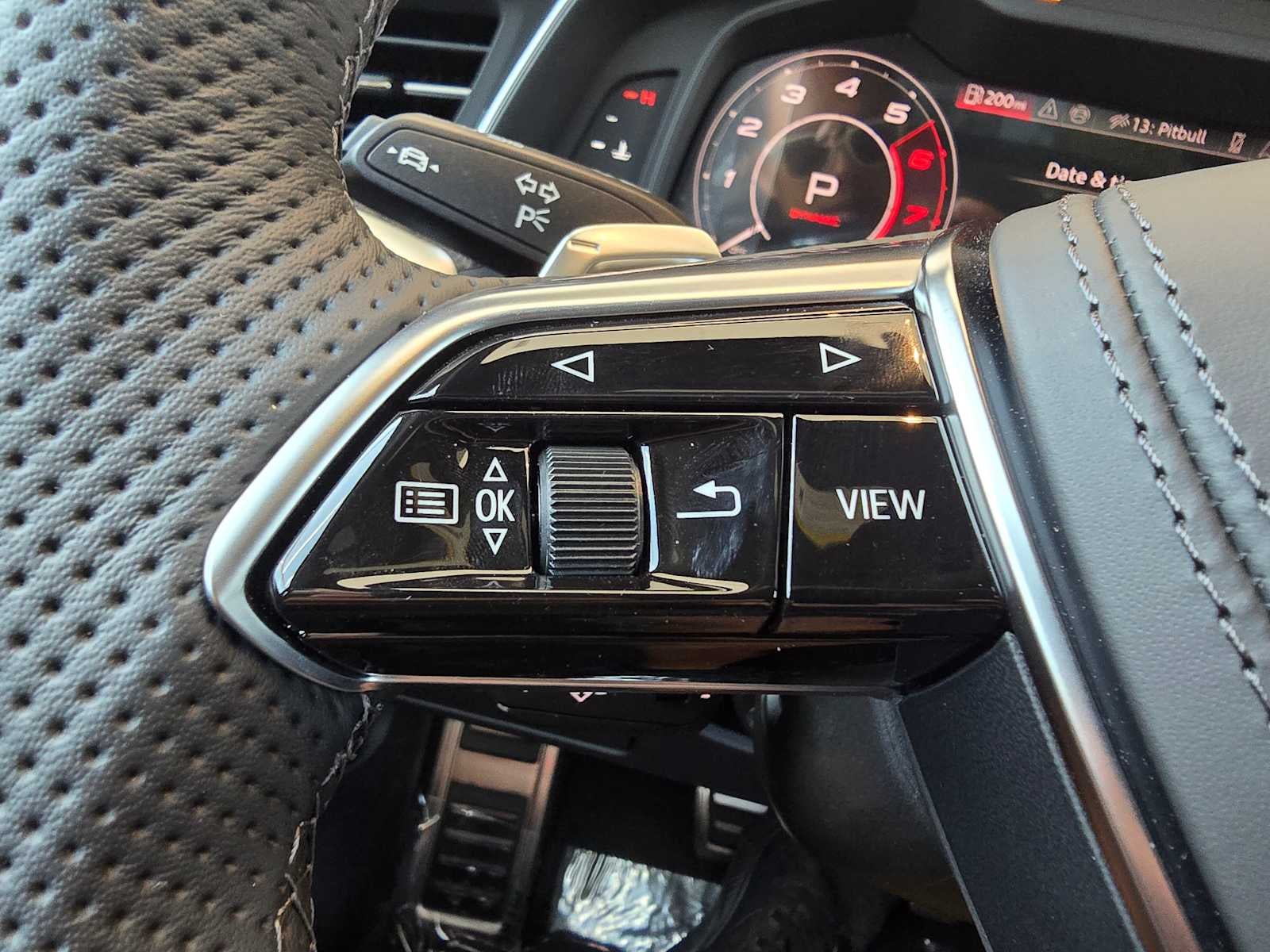 2025 Audi RS 6 Avant performance