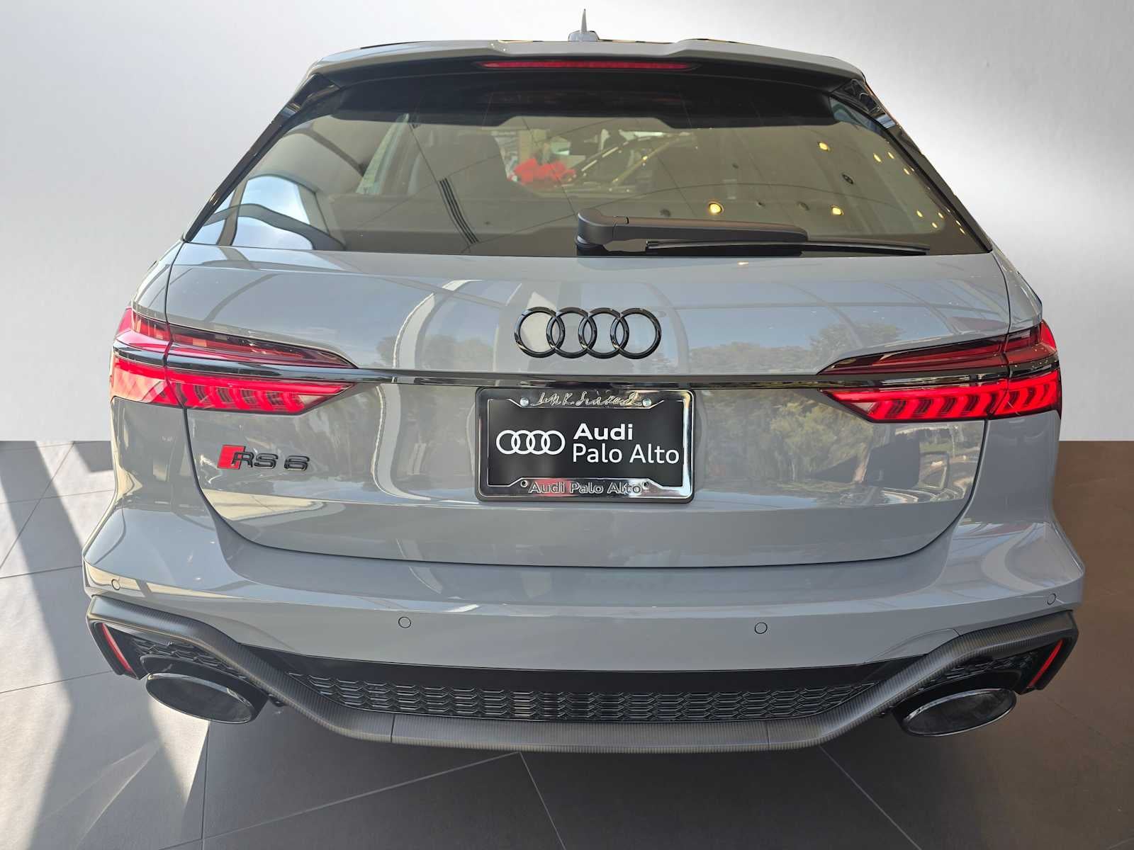 2025 Audi RS 6 Avant performance