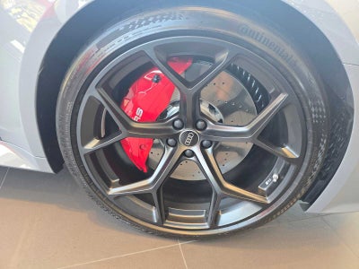 2025 Audi RS 6 Avant performance