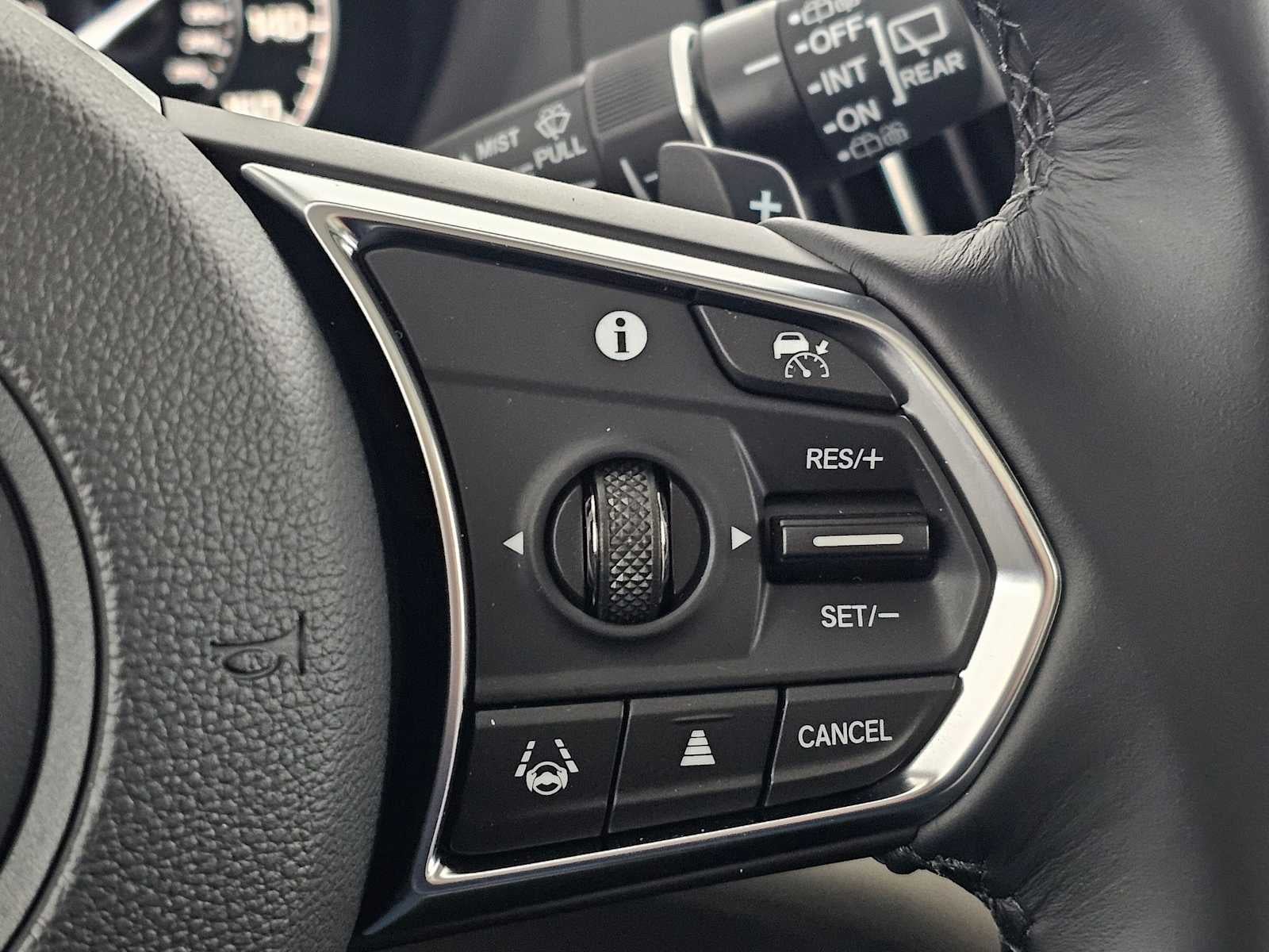 2025 Acura RDX with Technology Package