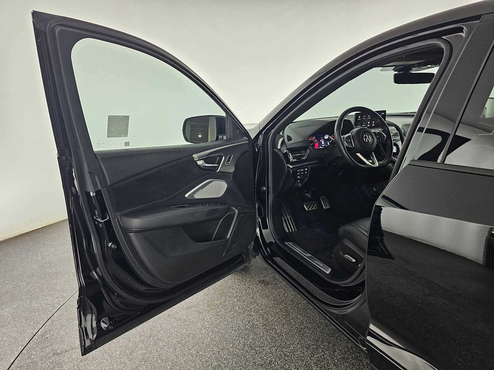 2023 Acura RDX w/A-Spec Advance Package