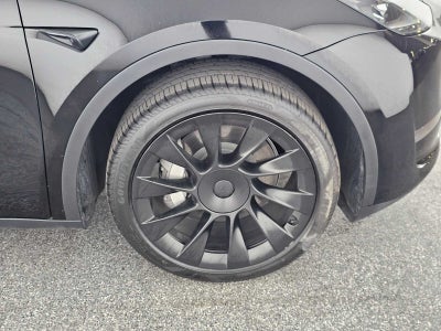 2023 Tesla Model Y RWD