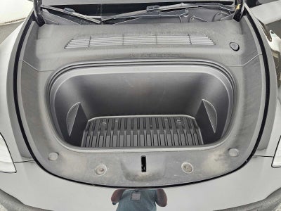 2023 Tesla Model Y RWD