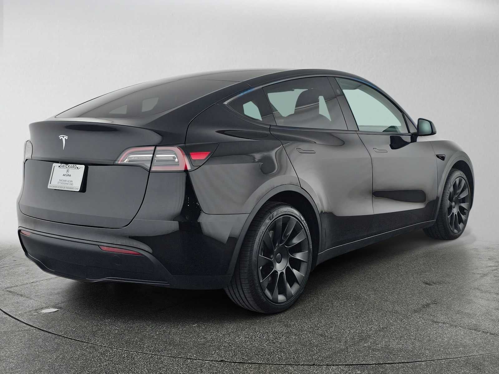 2023 Tesla Model Y RWD