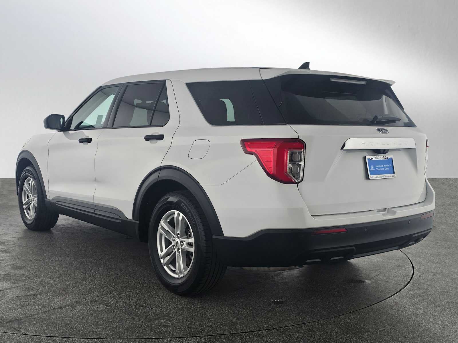 2022 Ford Explorer Base