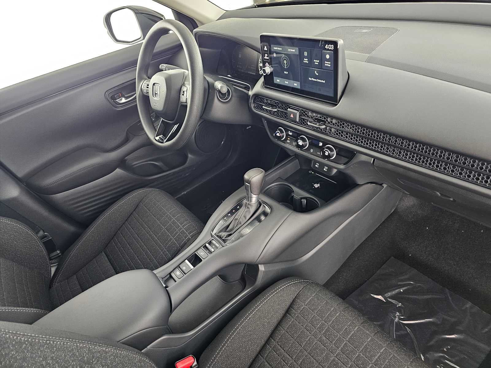 2026 Honda HR-V LX